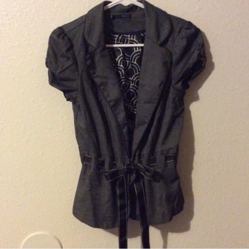 SALE!! 5/$20 - Maurices short sleeve blazer